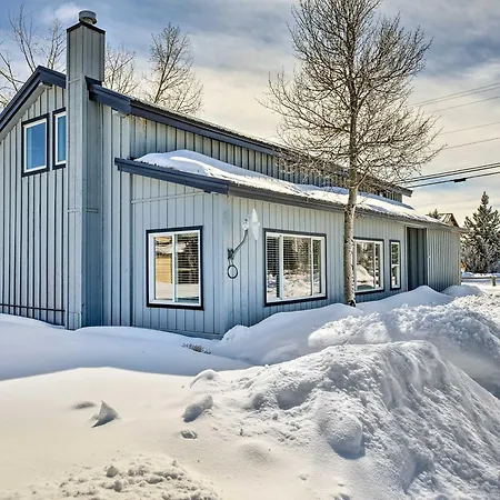 Centrally Located Pinedale Vacation Rental!